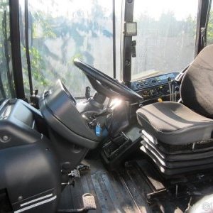 foto Bělorus 2022.5 traktor 209HP