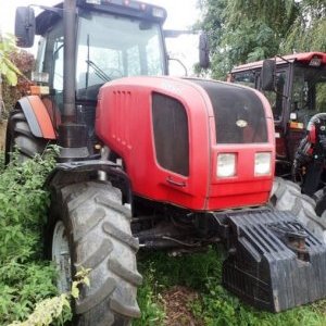 foto Bělorus 2022.5 traktor 209HP