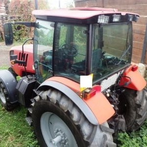 foto Bělorus 2022.5 traktor 209HP